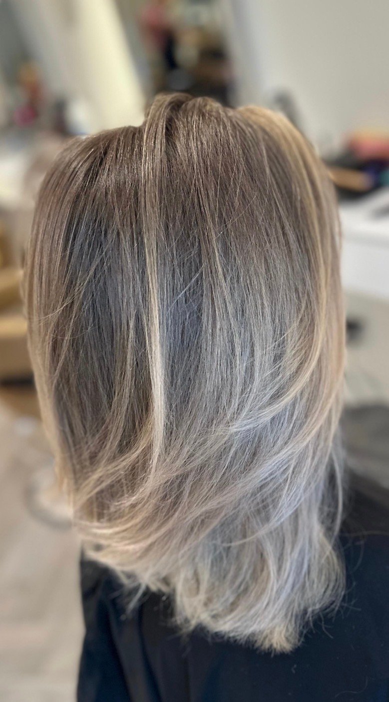 Wash , Set & Style ( medium hair )