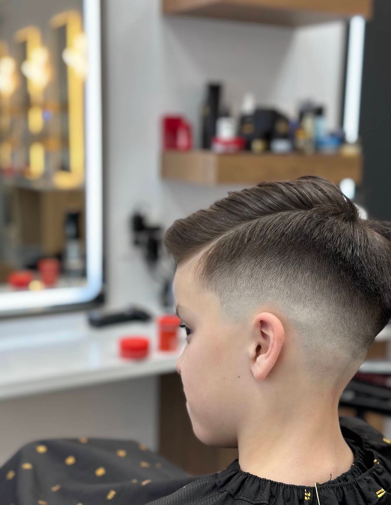 Kids’ Signature Haircut (Under 9 Years)